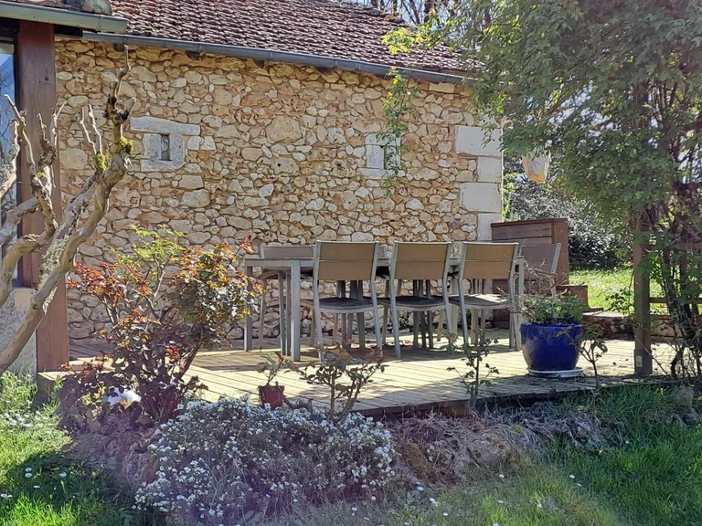 Photo of CHARMING HOUSE