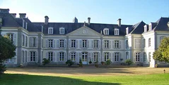 buy a big property in France|buy a chateau|French castle fro sale|French chateau|French holidays