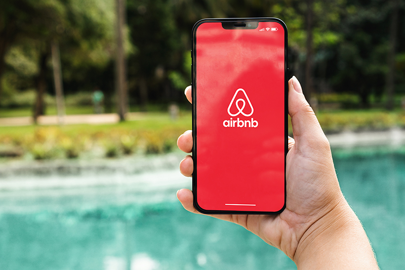 Airbnb and new regulations: an opportunity for prospective buyers!