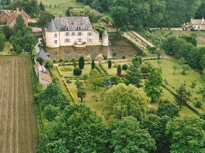 Bézonnais, een authentiek kasteel met een rijke geschiedenis.
