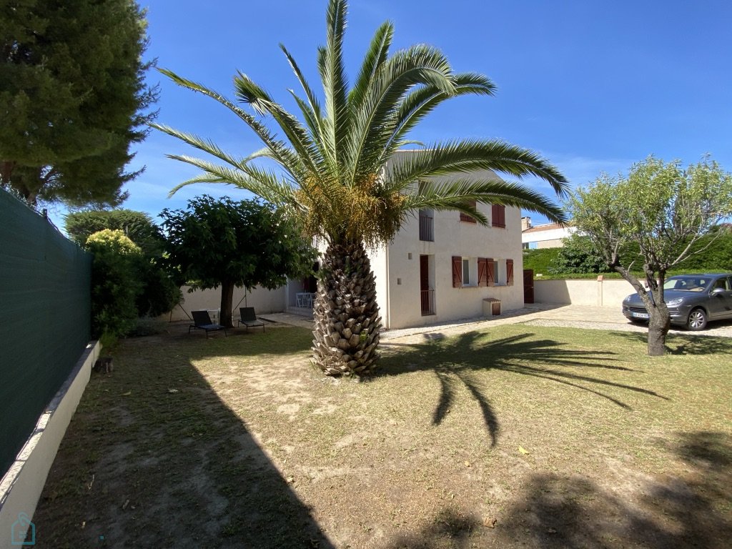 5 properties with a garden near Marseille for under €500,000