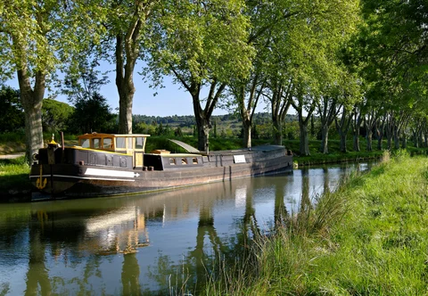 Canal du midi|Holiday home in Languedoc Roussillon|properties near the canal du midi