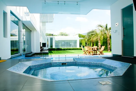 10 Hot Tub Ideas for your French Property