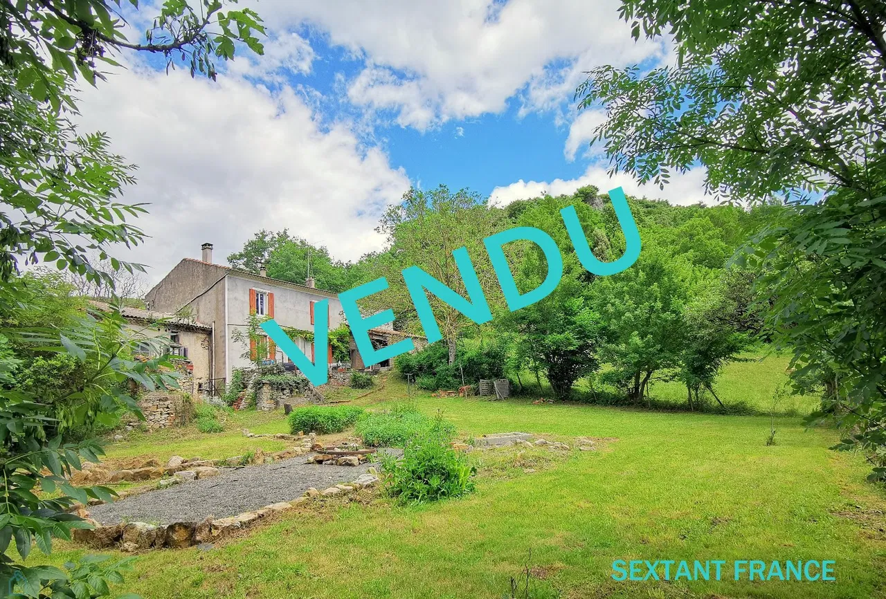 maison de campagne · SAINT JEAN DE PARACOL