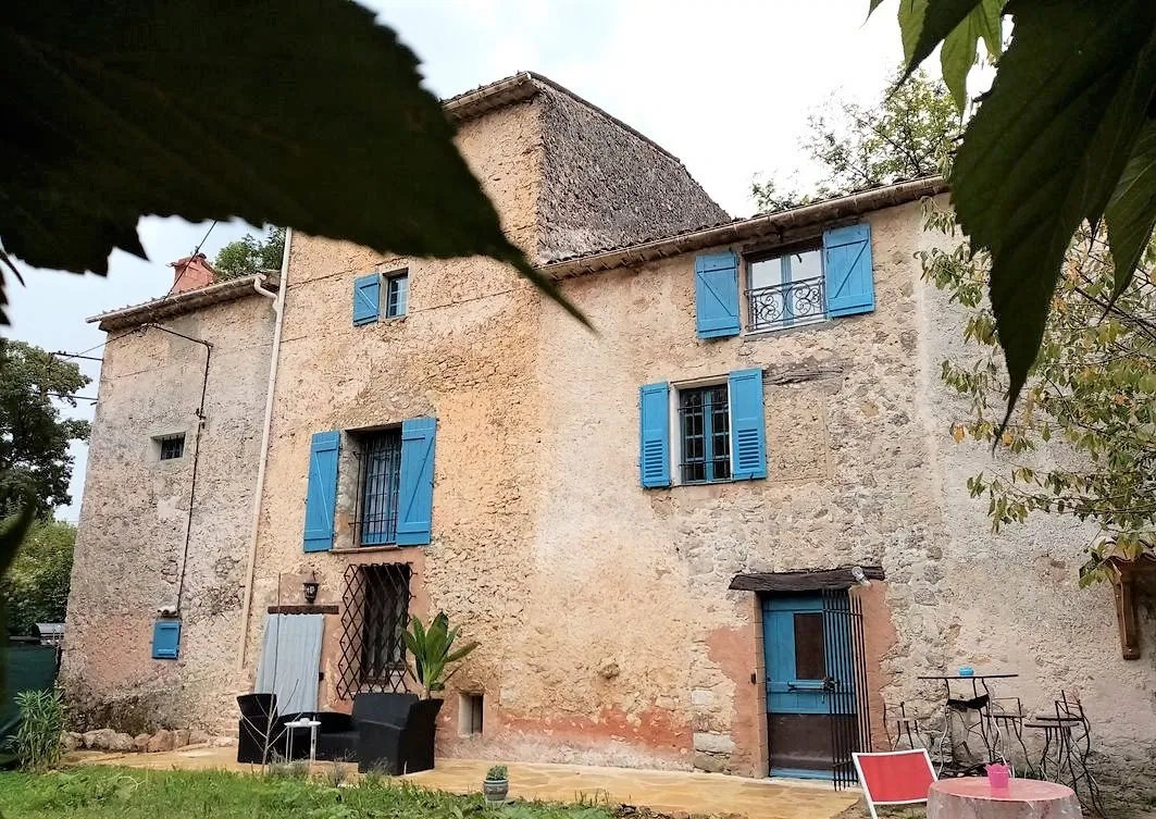 maison · ROQUEFORT LES PINS