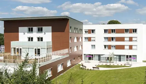 Foto von MIETINVESTITION – ESBLY – Residence für betreutes Wohnen Les Tourterelles – 6,56 % Rendite