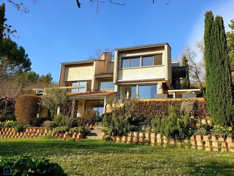 Photo of villa d'architecte · CHATELGUYON