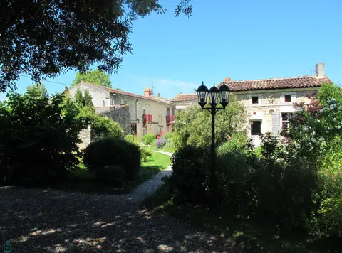 Foto van maison individuelle · COGNAC
