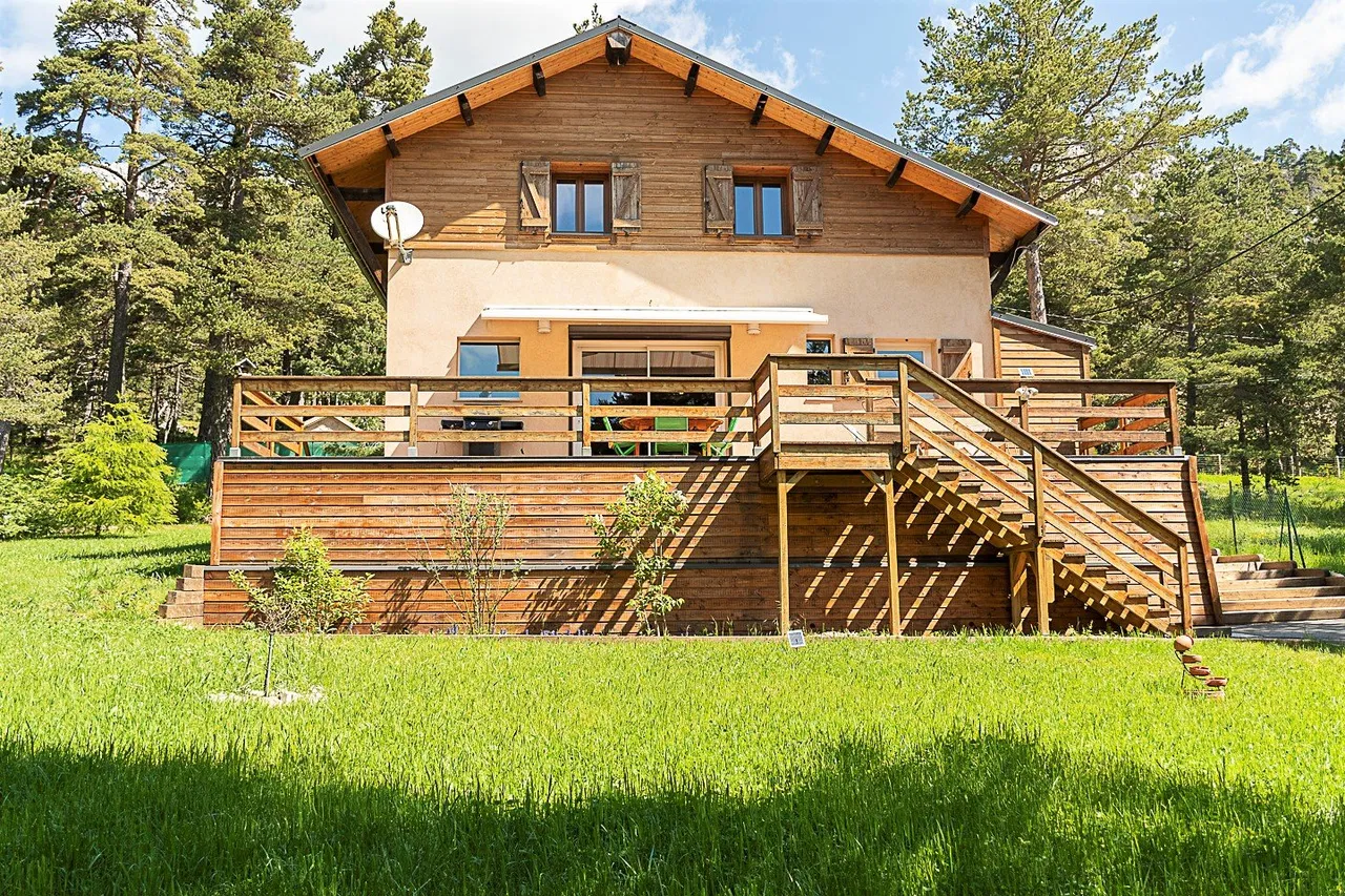 chalet · CAILLE