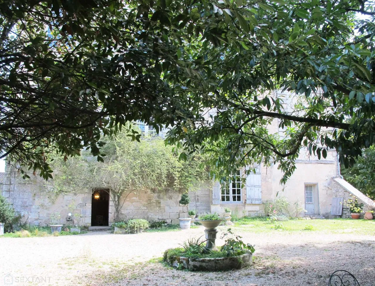 propriete · ANGOULEME