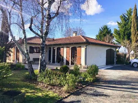 תמונה של maison · SAINT PAUL LIZONNE