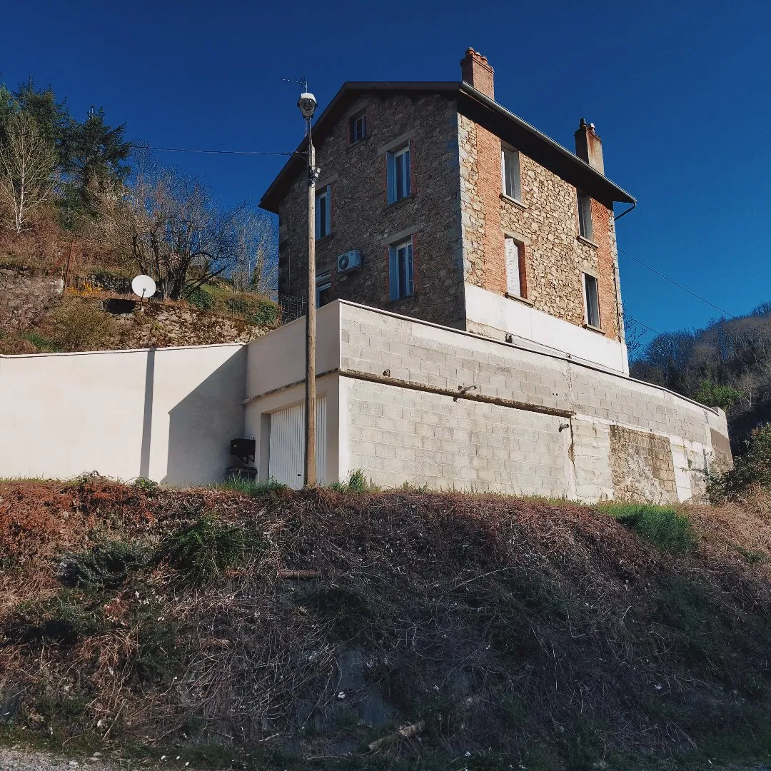 maison · THIERS