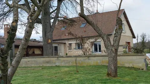 صورة لـ maison de village · CUISY EN ALMONT