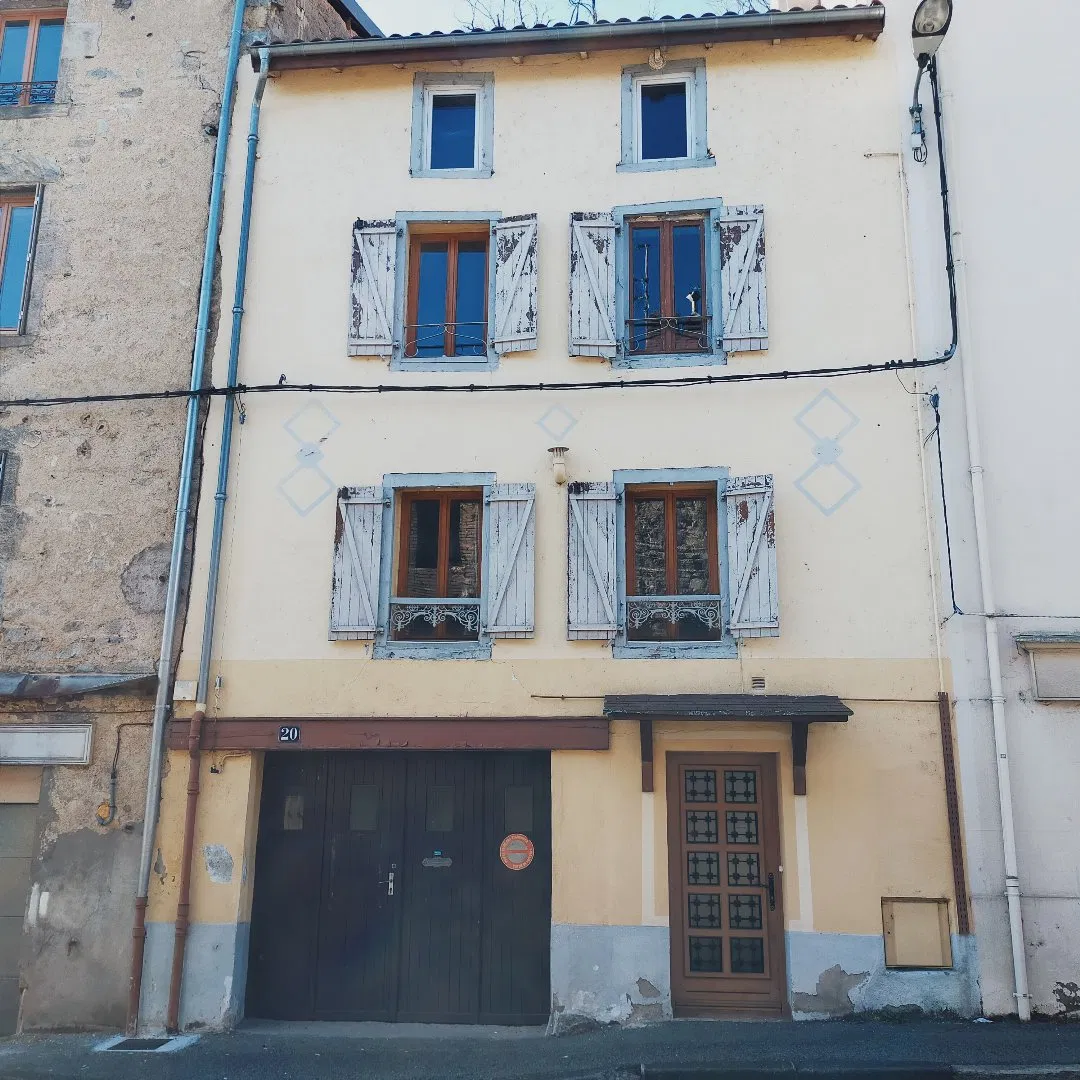 maison · THIERS