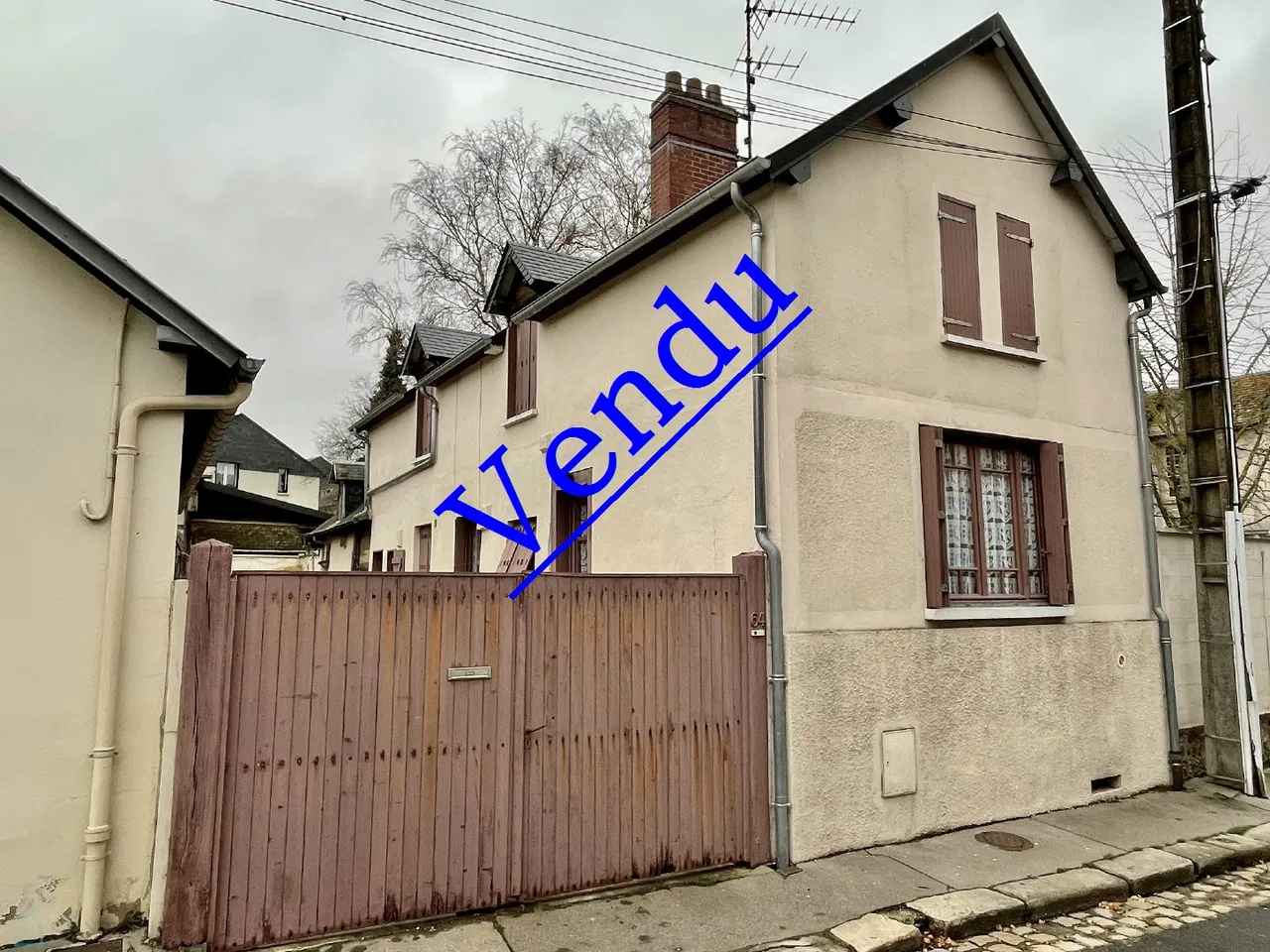 Le Neubourg center house 90 m2