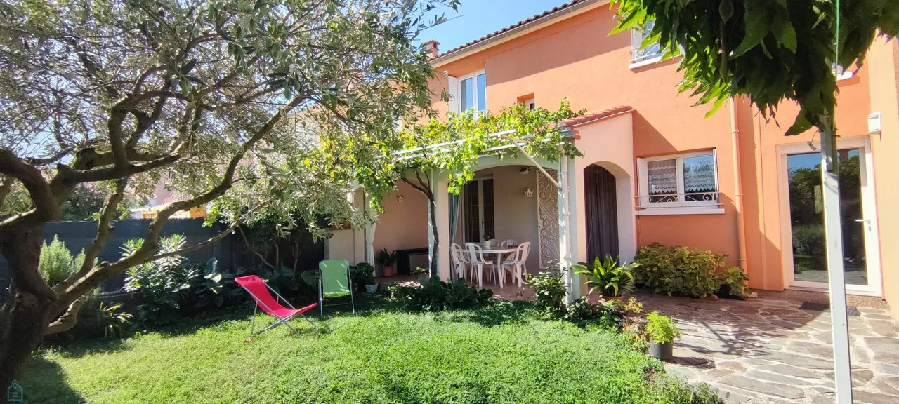 maison · PRADES