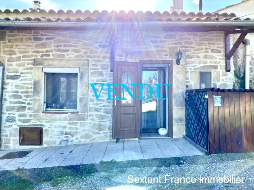maison en pierre · CHATEAUNEUF VAL SAINT DONAT