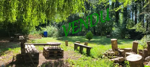 Photo of terrain de loisir · NOIZAY