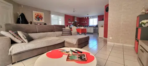 Photo of maison individuelle · LONGUES