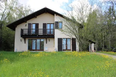 Photo of maison · GEX