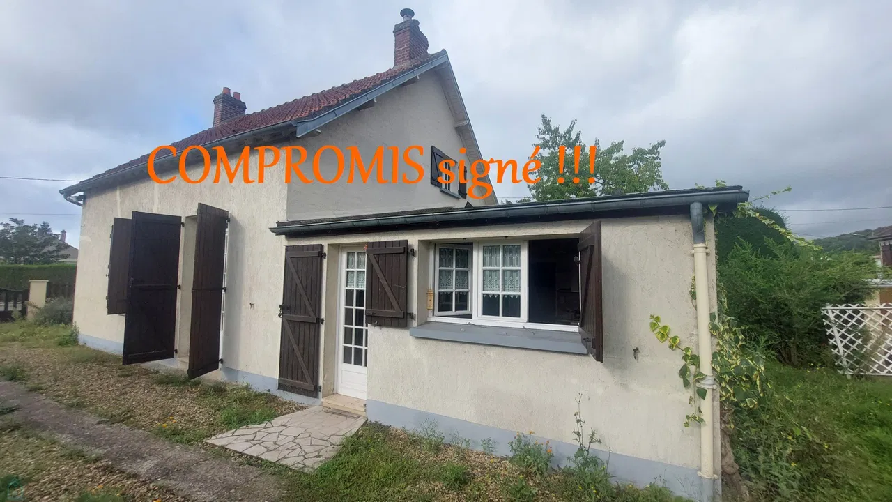 maison de village · BUCY LE LONG