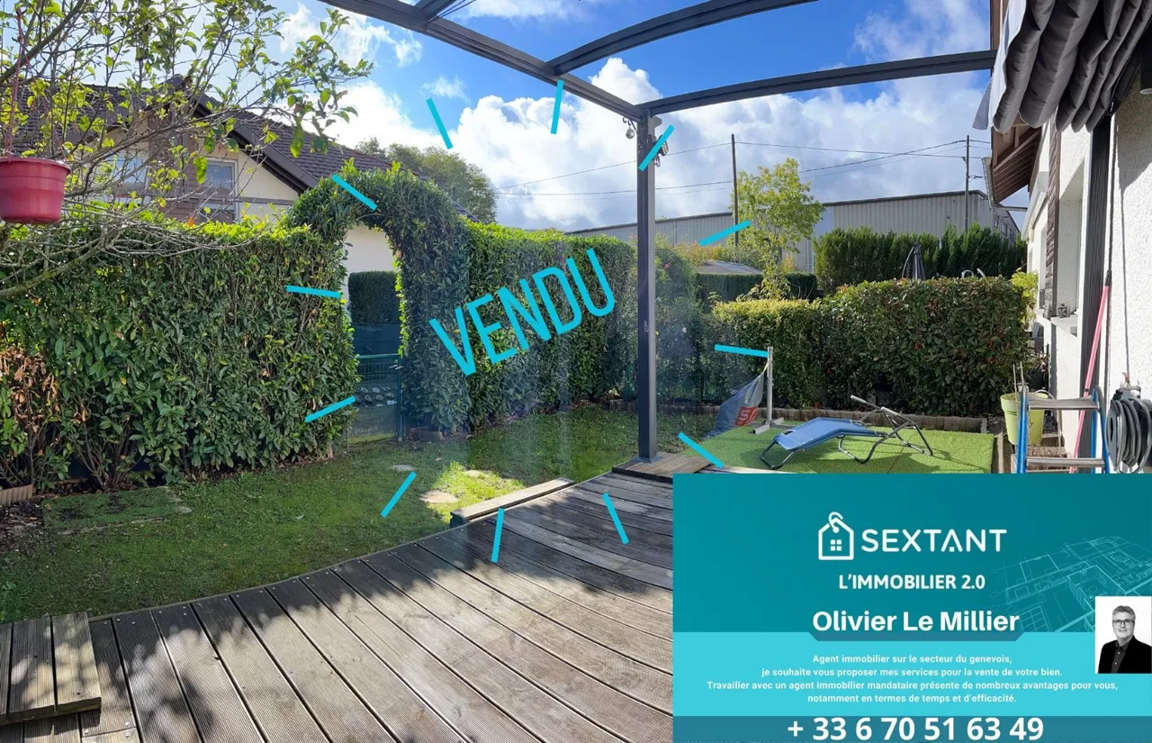 T4 duplex apartment with garden level