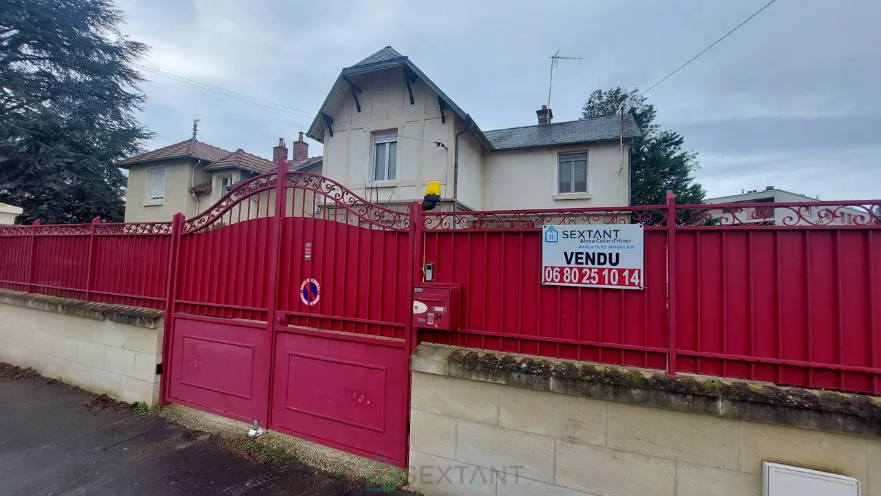 maison bourgeoise · SOISSONS
