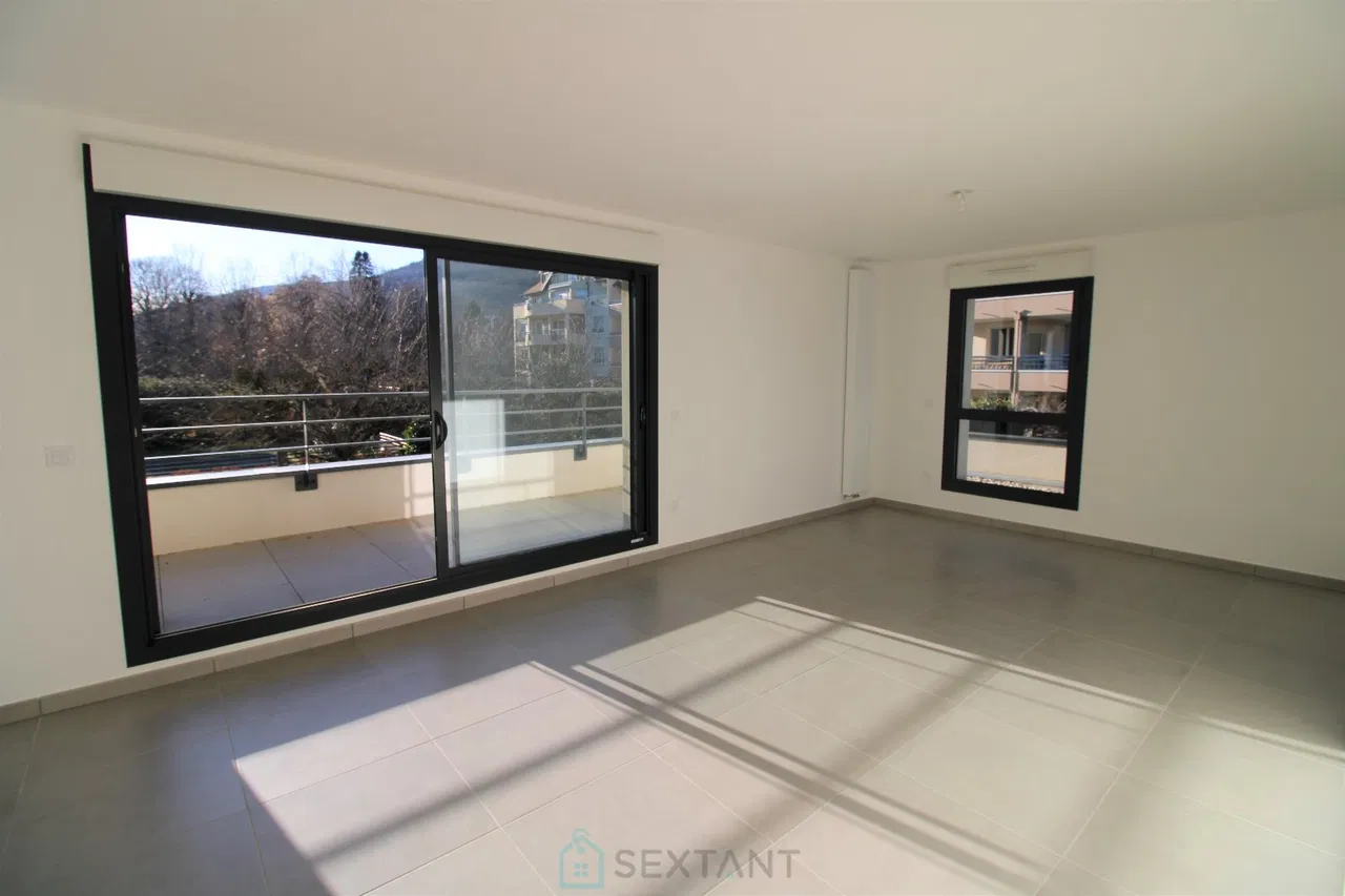 appartement · DIVONNE LES BAINS