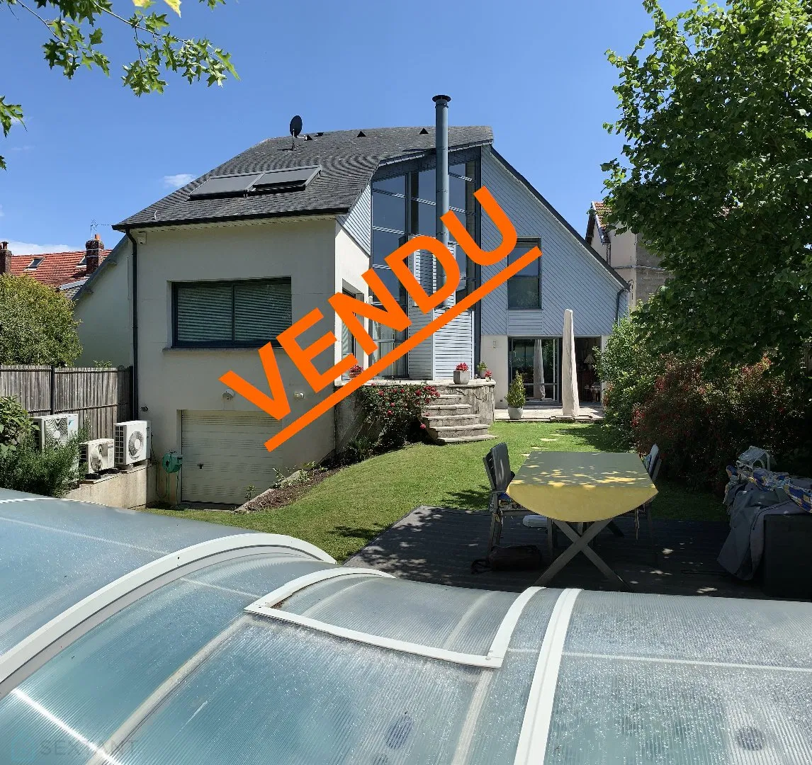 villa d'architecte · MONT SAINT AIGNAN
