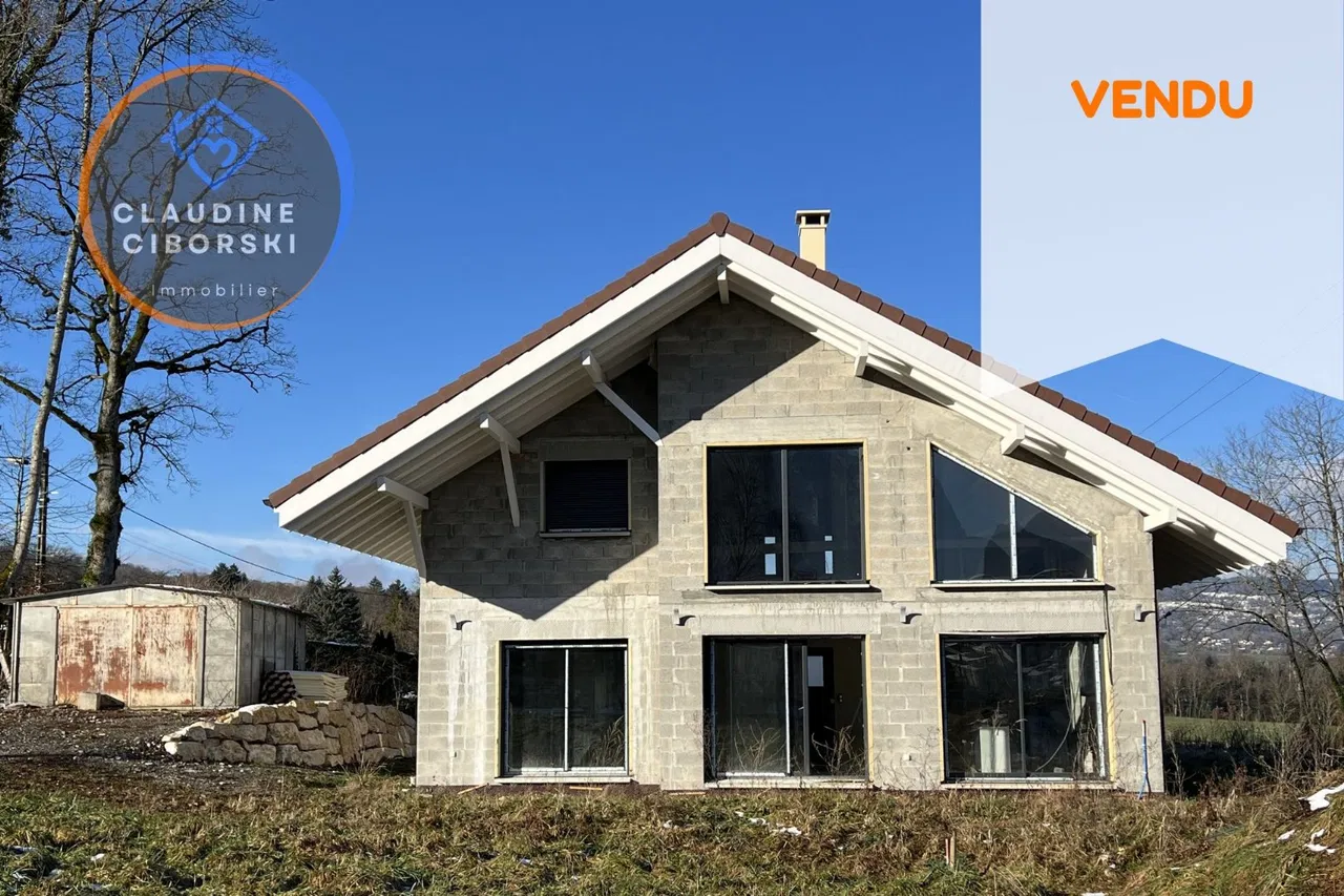 maison · SAINT SIXT