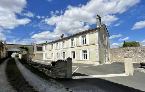 Foto van maison individuelle · ROUILLAC