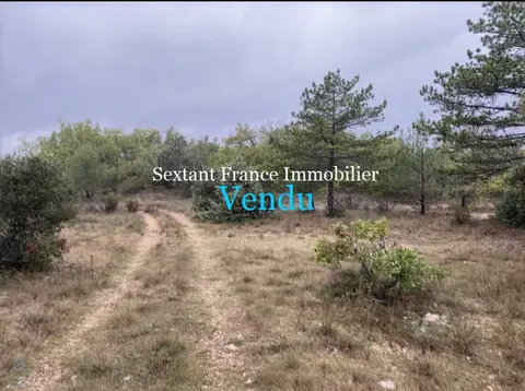 Photo of terrain de loisir · GINASSERVIS