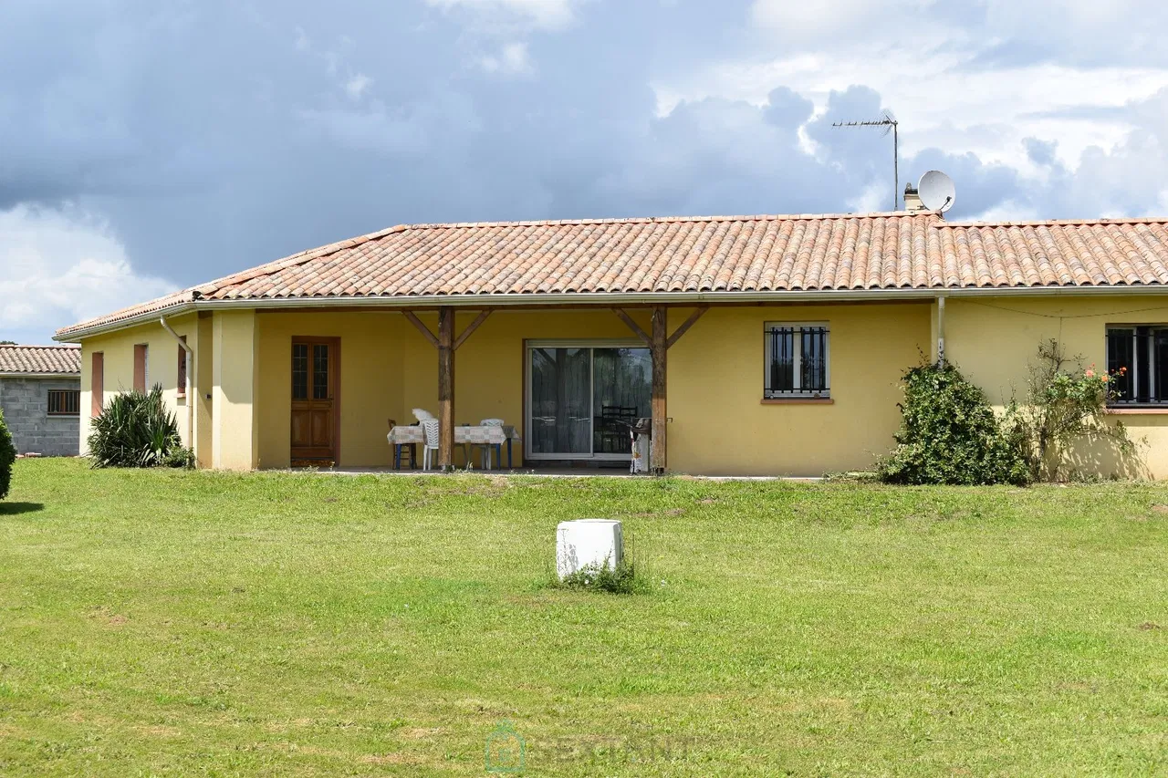 maison · VELINES