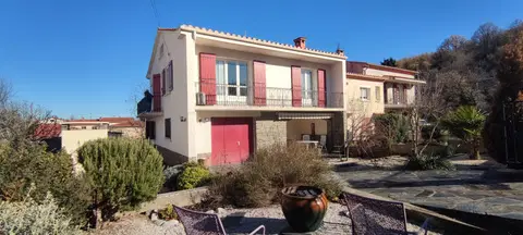 Photo of maison · PRADES