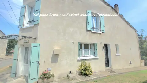 Photo of Village property with 4 bedrooms and enclosed garden