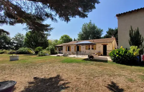 Photo of maison · SAINT PIERRE D'EYRAUD
