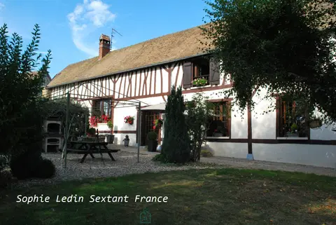 Photo of maison · VERNON