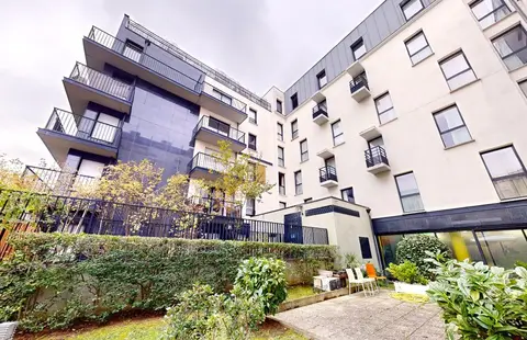 Foto von INVESTISSEMENT LOCATIF – ASNIERES-SUR-SEINE – Studentenwohnanlage Studéa Asnières - 4,93% Rendite