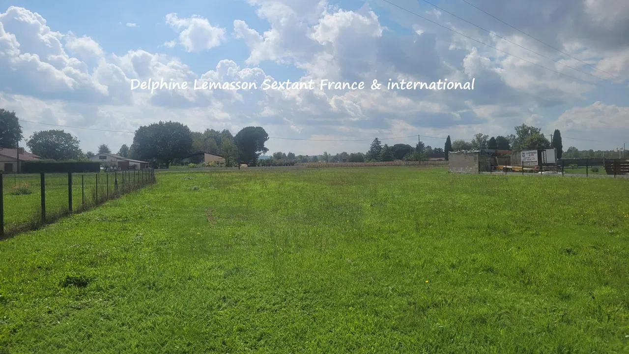 terrain constructible · SAINT PIERRE D'EYRAUD