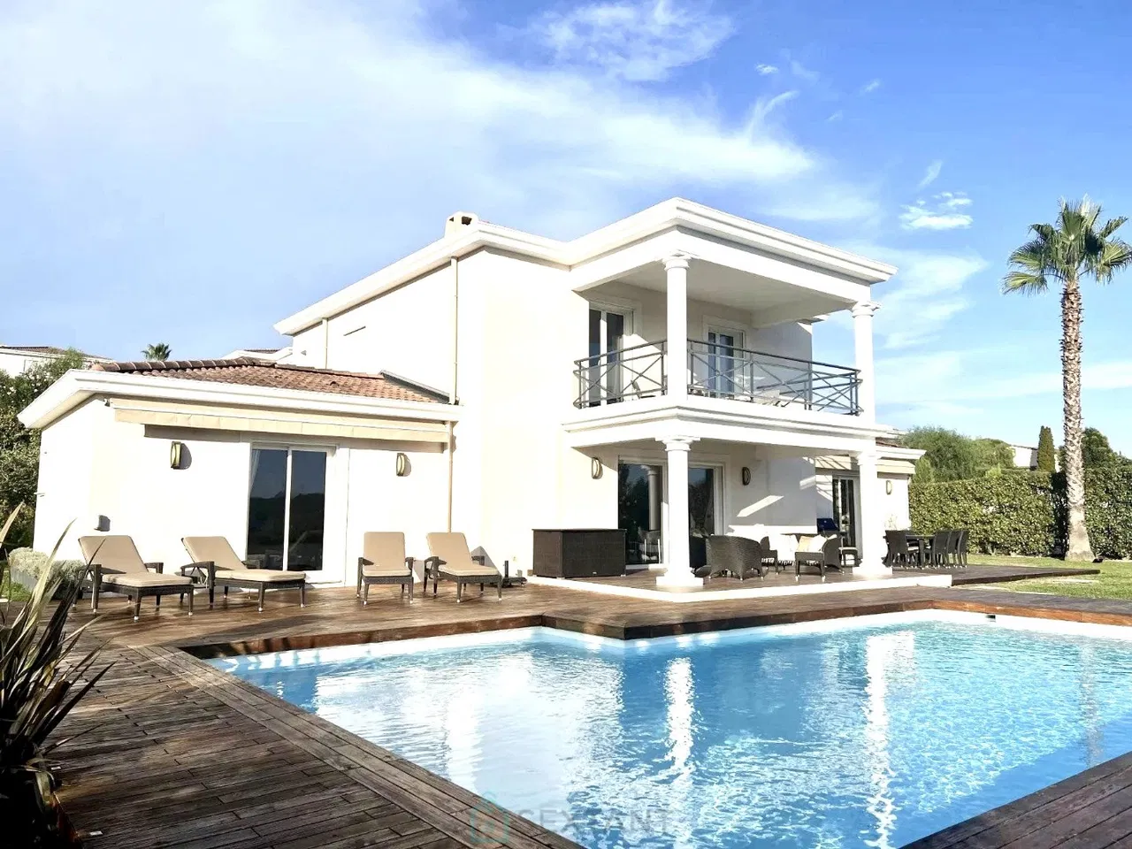 Magnificent Villa in La Colle sur Loup in a prestigious domain