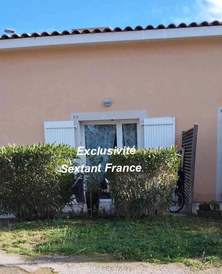 VILLA T2 35 M². FURNISHED. TERRACE. CAR PARK.