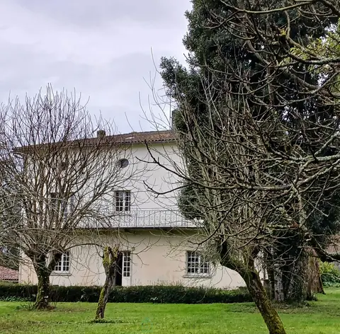 Foto de Maison de caractere à saint privat en périgord