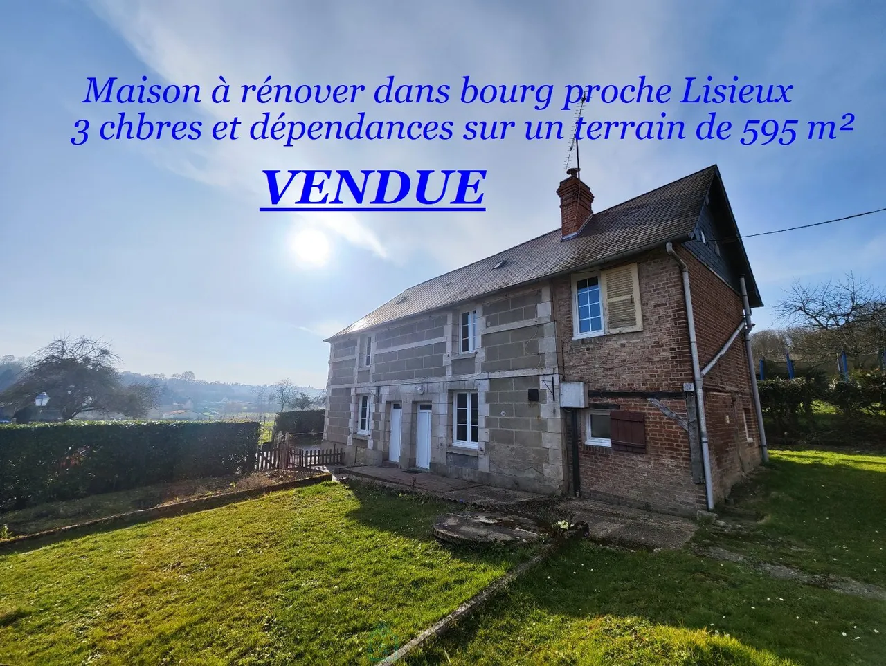 maison de village · LISIEUX