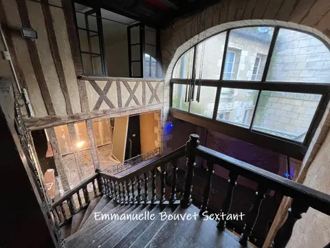Photo of Bergerac historical center, building enabling different kind of projects