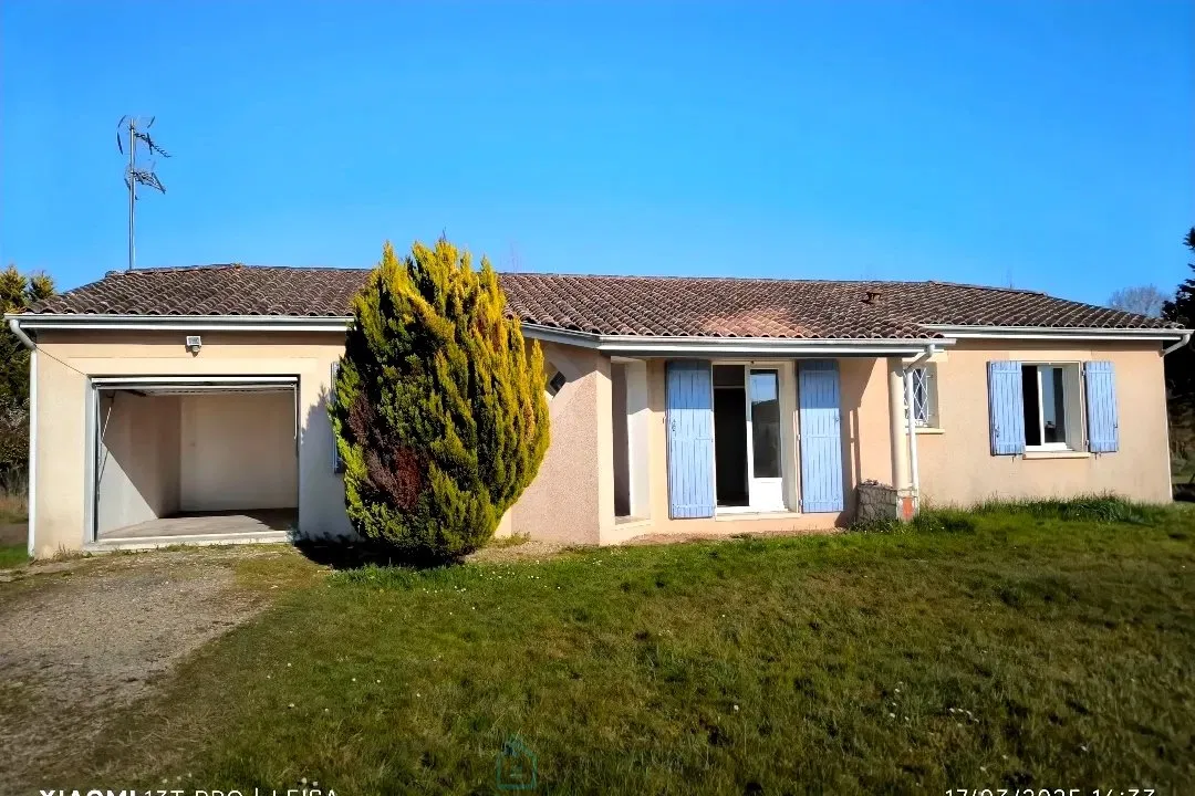 BERGERAC, CASA AL PIANO TERRA A 2 KM DAL CENTRO CITTÀ