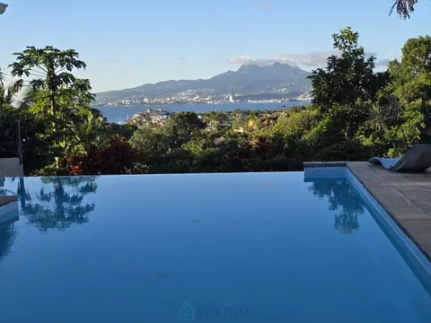 Foto de maison et dependances · LES TROIS ILETS