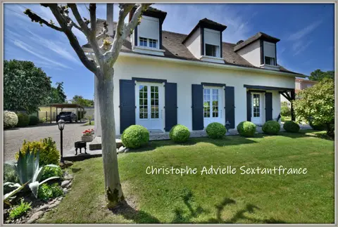 Photo of Detached house, fully renovated with 3 bedrooms, 2 shower rooms , plot of 1300 square meters