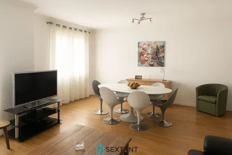 Photo of DIVONNE-LES-BAINS- Bel appartement T3 de 85 m² - 420.000 €