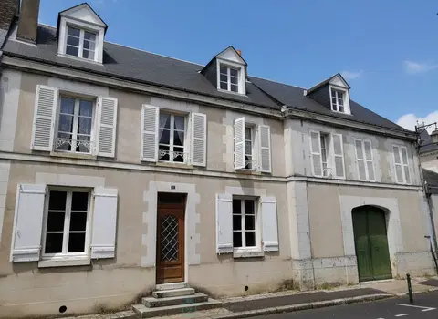 Photo of Hypercentre - bourgeois house, garden, outbuildings