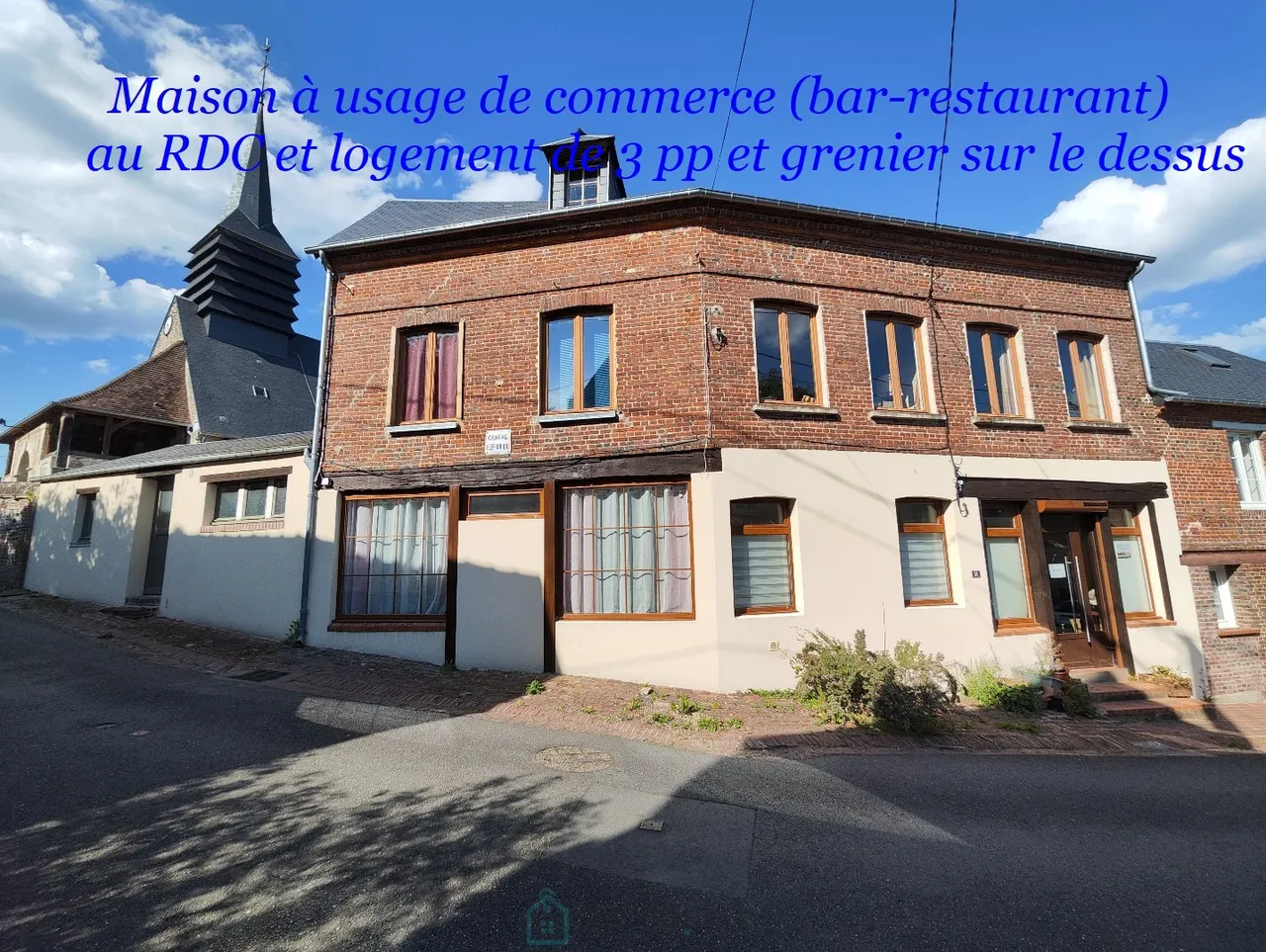 maison de village · LISIEUX